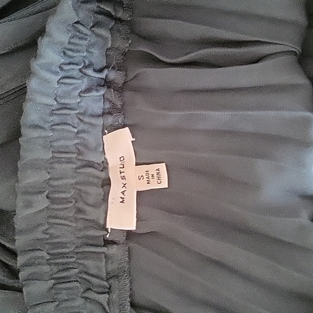 Max Studio Deep Green Pleated Skirt